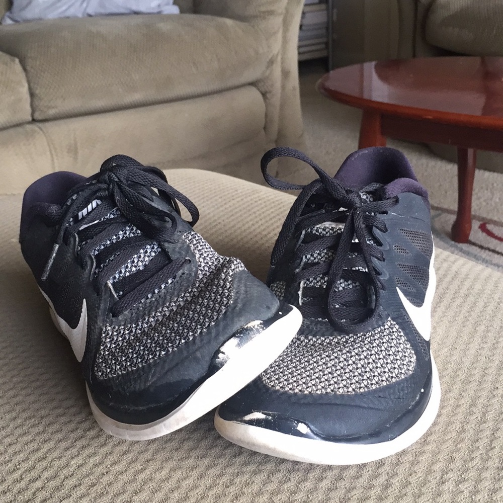 Black Nike free 4.0